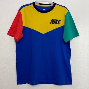 ✅Men Vintage Nike Shirt Size M